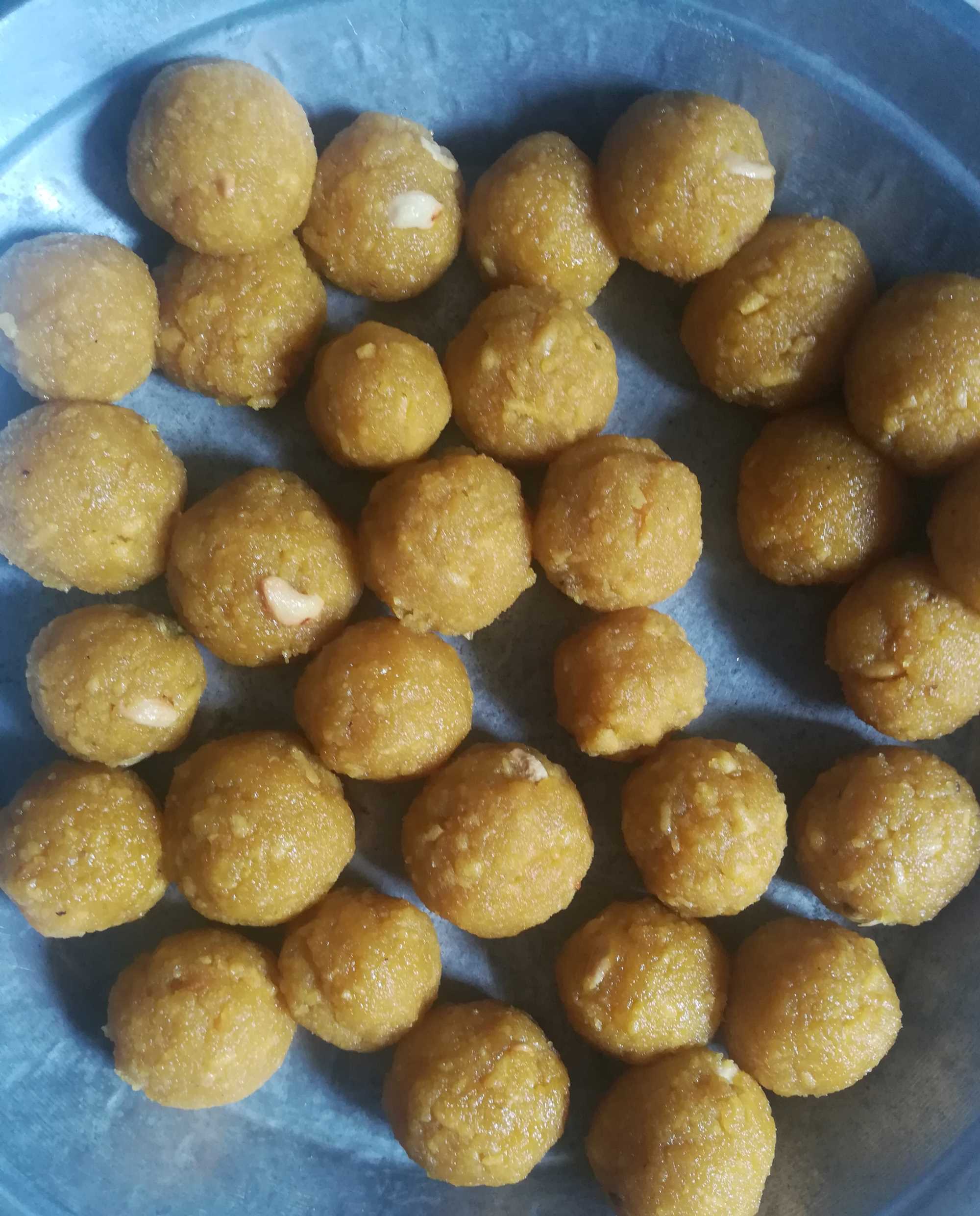 Bhoondhi Laddu/ Ghee laddu recipe - AB & Abi Jobs