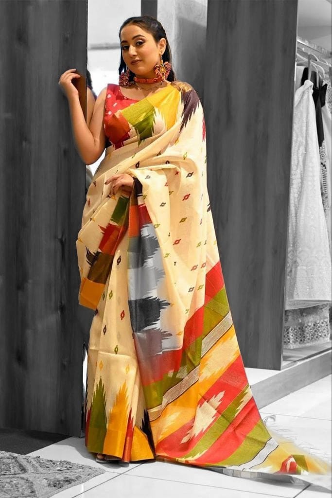 Buy online Yellow Paisley Print Manipuri Cotton Saree from ethnic wear for  Women by Indiancultr for ₹5007 at 0% off | 2024 Limeroad.com