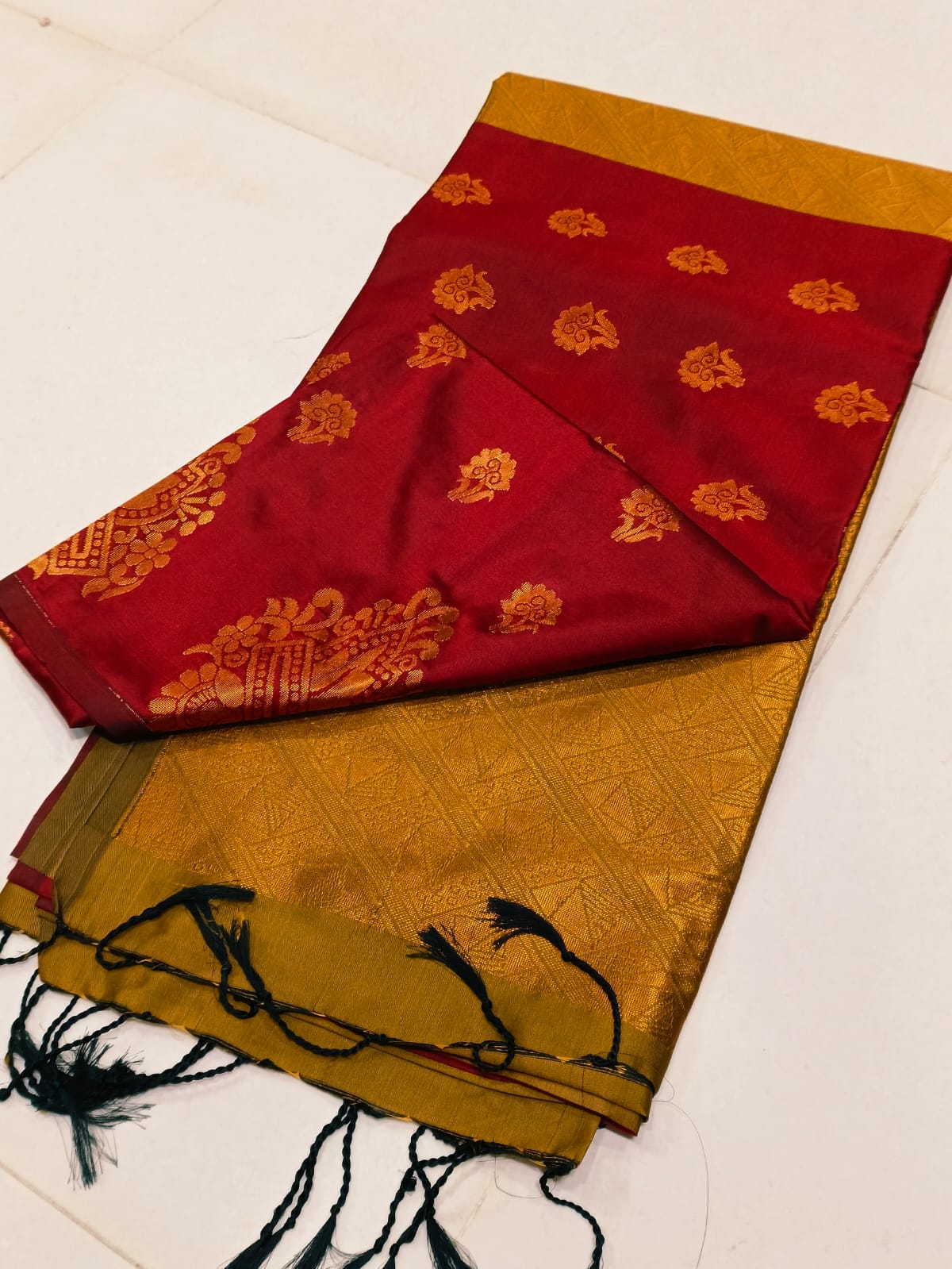 maroon silk saree | SS003 | 50% amazing offers 1 maroon silk saree
