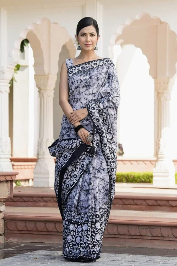 border wali saree with price